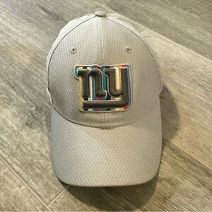 New Era New York Giants NFL Cap Hat Gray Crucial Catch Embroidered
CLEAN!